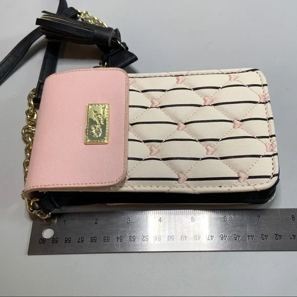 Betsey Johnson crossbody quilted stripes w… - Picture 6 of 9
